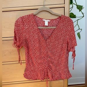Red Floral H&M Blouse with tie details Size 2